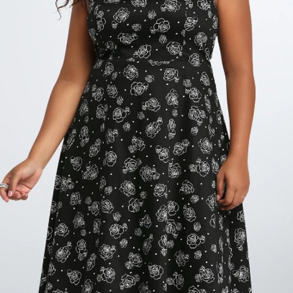 TORRID ROSE SKULL LATTICE FRONT SWING DRESS